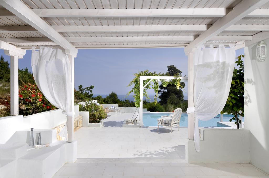 Anemolia Villas With Private Pools Near The Most Beautiful Beaches Of Alonissos Isomata ภายนอก รูปภาพ