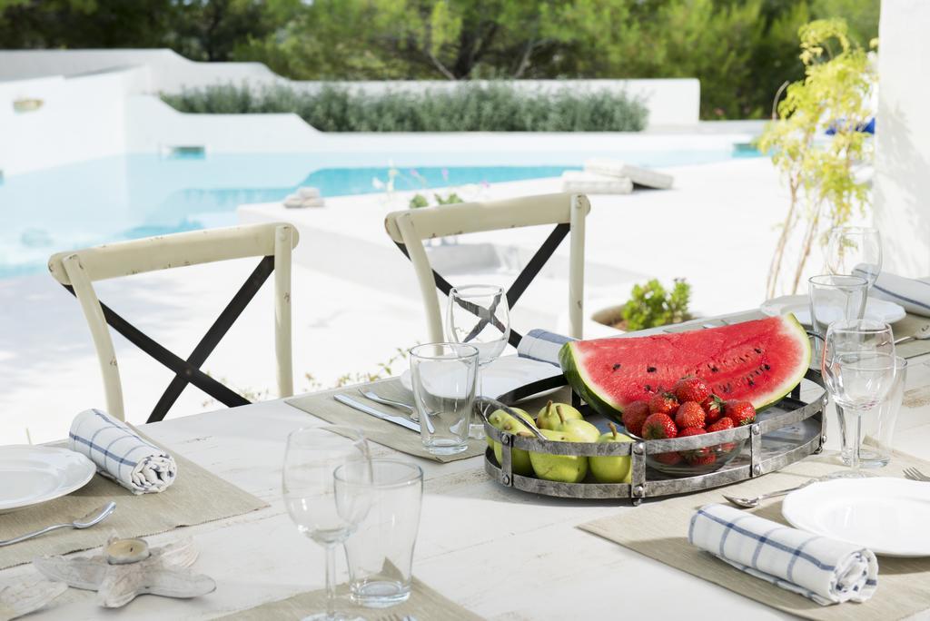 Anemolia Villas With Private Pools Near The Most Beautiful Beaches Of Alonissos Isomata ภายนอก รูปภาพ